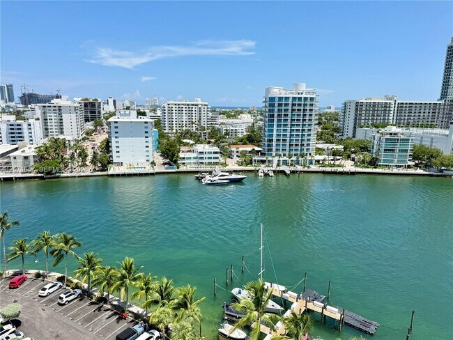 Foto del edificio - 20 Island Ave