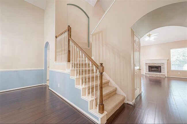 Building Photo - 170 N Wimberly Way