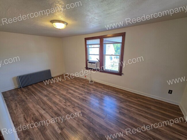 Foto del edificio - 3915 Catalpa St