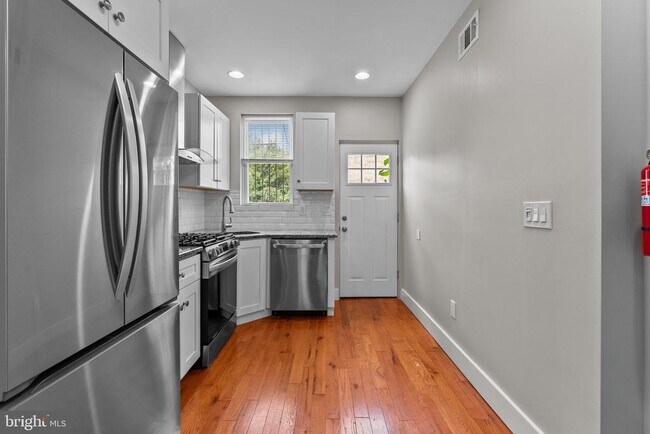 Foto del edificio - 2142 N Percy St