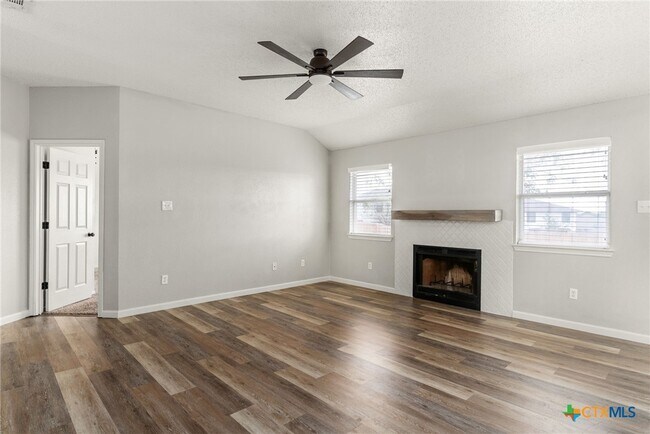 Building Photo - 5206 Morning Glen Ln