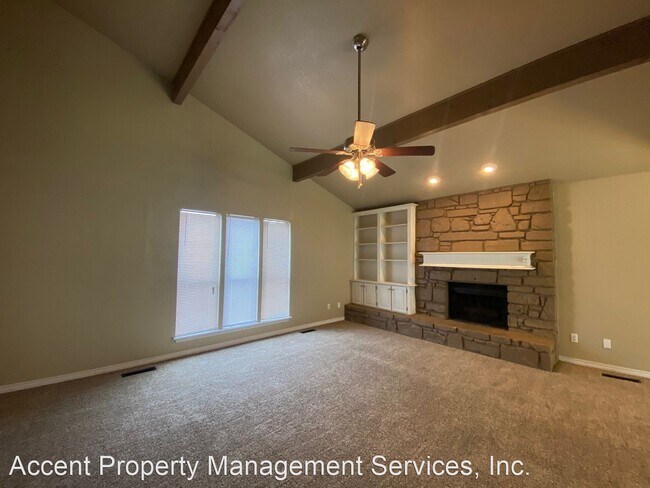 Foto del edificio - 3 br, 2 bath House - 6910 East 98th Street