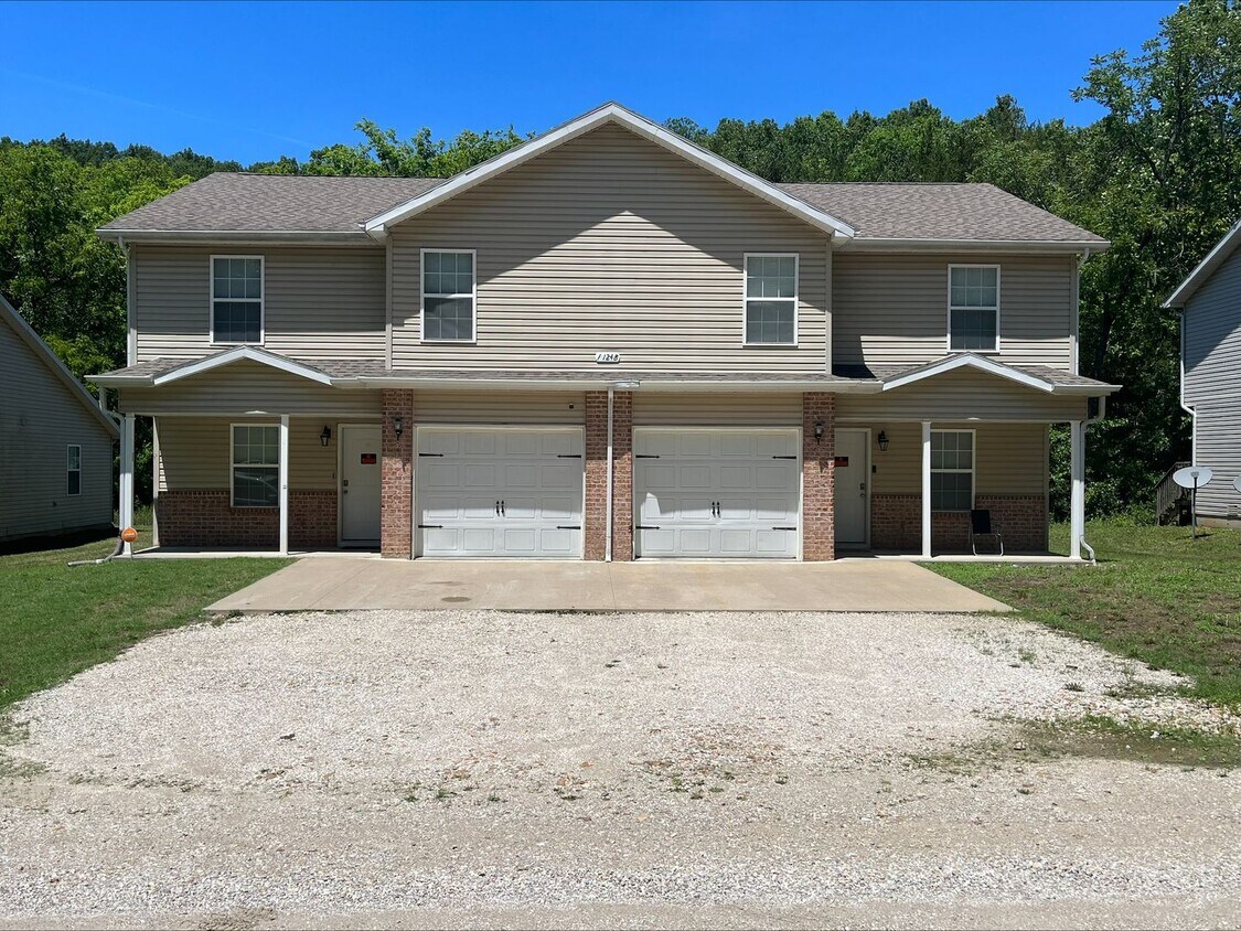 Primary Photo - 124 Booker Rd