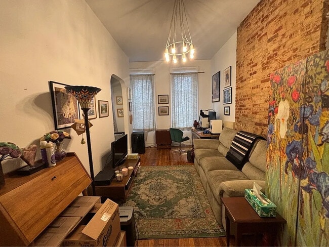 Building Photo - 1020 Bedford Ave