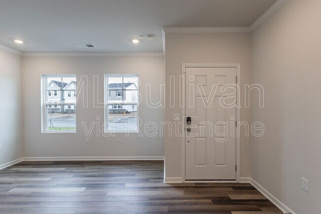 Building Photo - 5355 Arkose Dr