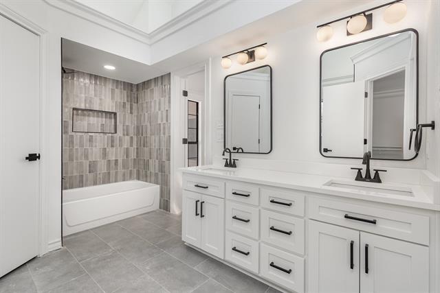 Building Photo - 922 Sycamore Creek Rd