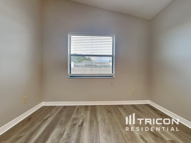 Foto del edificio - 9818 Cristina Drive Riverview FL