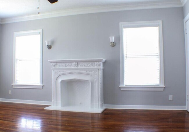 Building Photo - 4630 Clay St