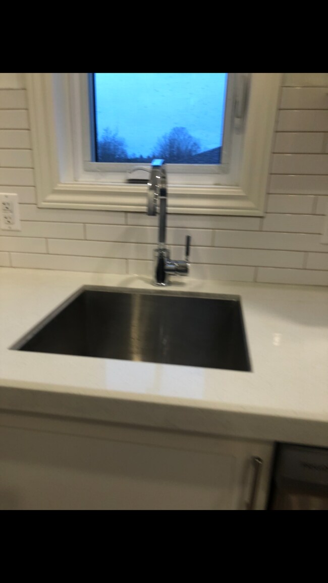 Photo du bâtiment - 164 Heiman St