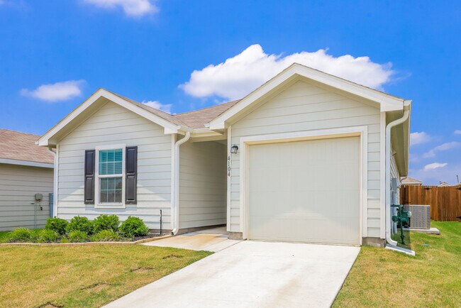 Foto del edificio - 4104 Wintergreen Dr