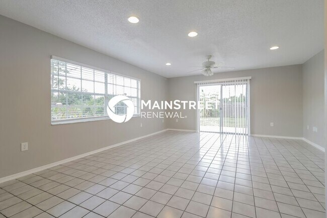 Building Photo - 3 Bedroom Pet-Friendly Home in Orlando, FL...