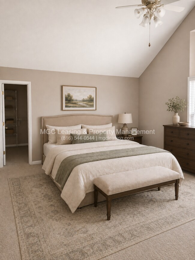 Foto del edificio - Stop scrolling—your dream home in Lee’s Summit is officially here!