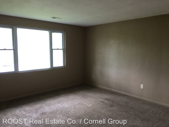 Building Photo - 20 Grand Valley Dr