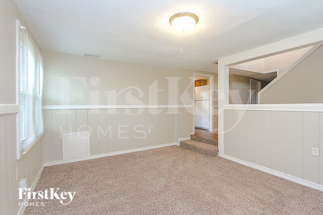 Foto del edificio - 3135 Foltz St