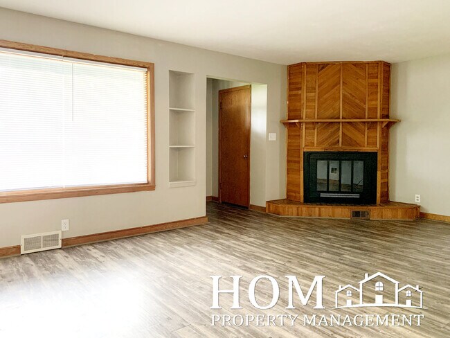 Foto del edificio - 802 Carney Ave