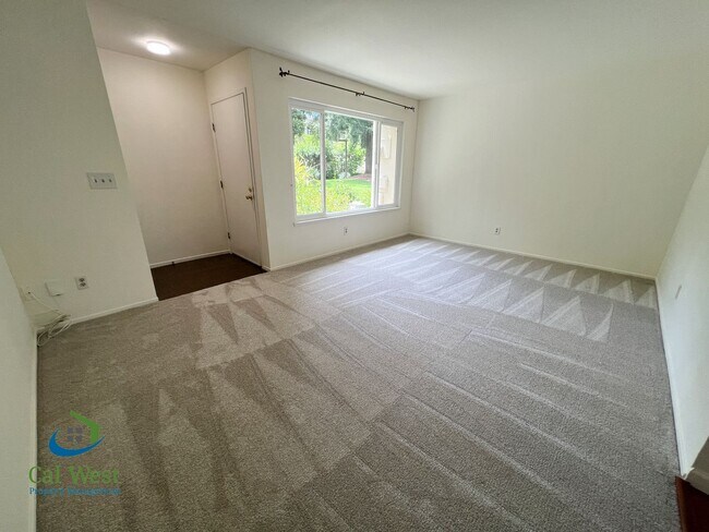 Foto del edificio - $4095-2 Bd/2.5 Ba Town home in Sunnyvale/Sunset Oaks Community
