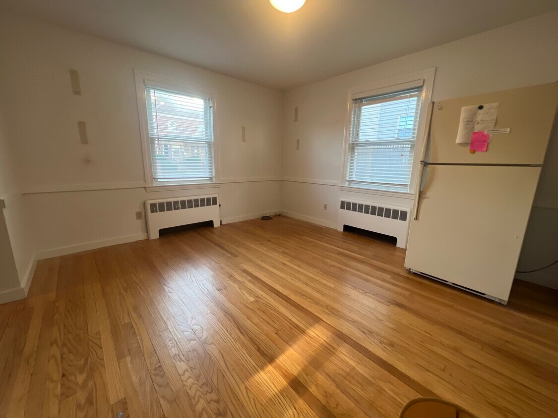 51 Bacon St, Waltham, MA 02451 House Rental in Waltham, MA