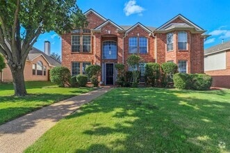 Building Photo - 2209 Micarta Dr