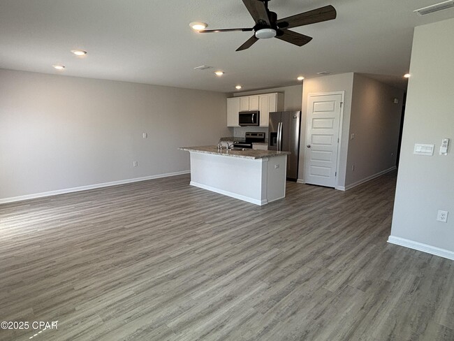Foto del edificio - 6580 Slabinski Ln