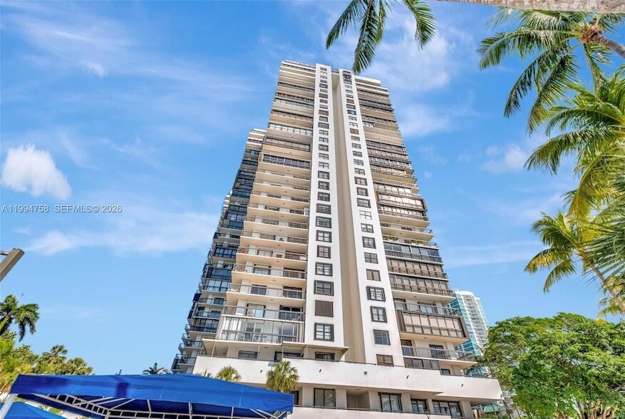 Photo - 2333 BRICKELL AVE Unit 305