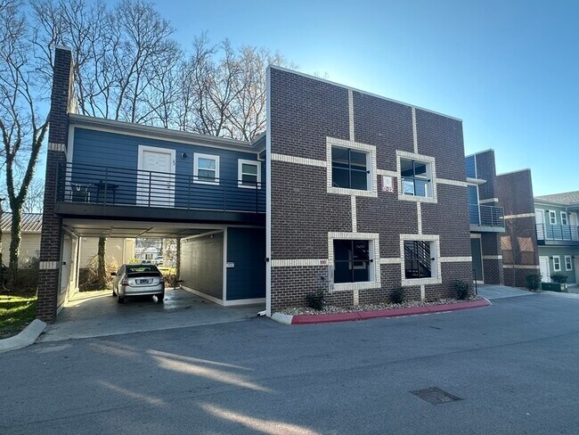 Foto del edificio - 1700 Hampshire Pike
