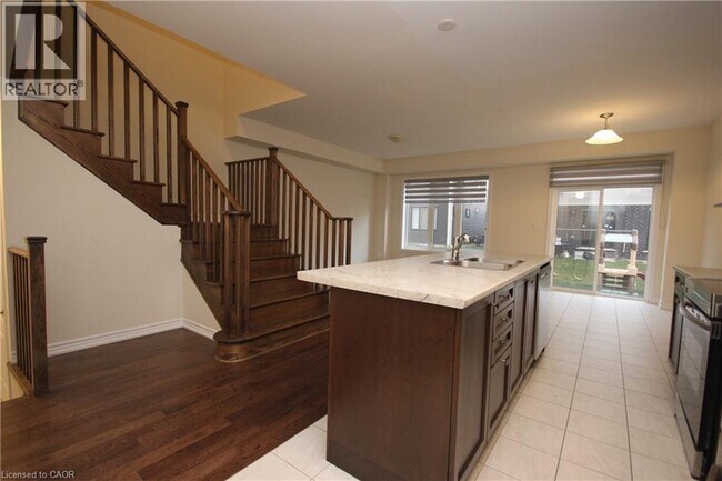 Photo du bâtiment - 7 Owl Ln.