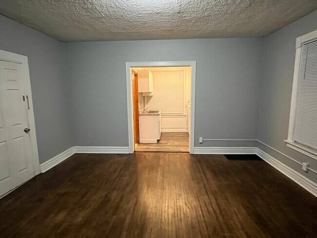 Foto del edificio - 719 3rd St SW