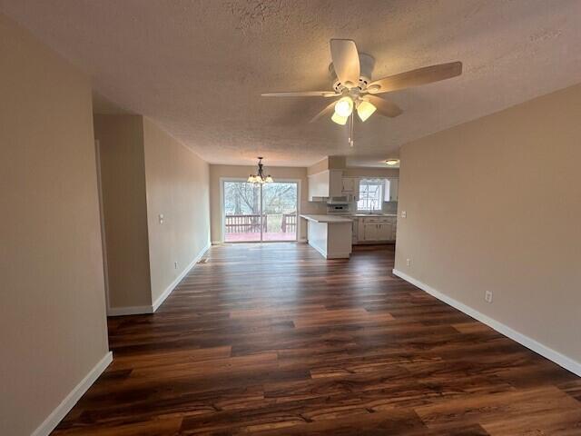 Foto del edificio - 622 Eiserman Ave