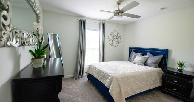 Building Photo - The Champion at Bluegrass Apartments