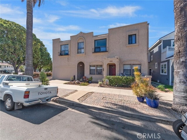 Building Photo - 506 Palm Ave
