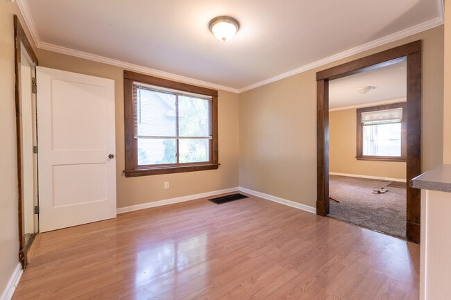 Building Photo - 3511 Snelling Ave