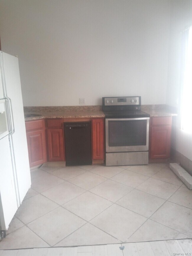 Foto del edificio - 2430 NY-32