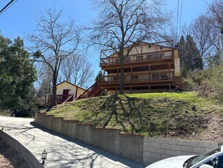 Building Photo - 617 Arth Dr