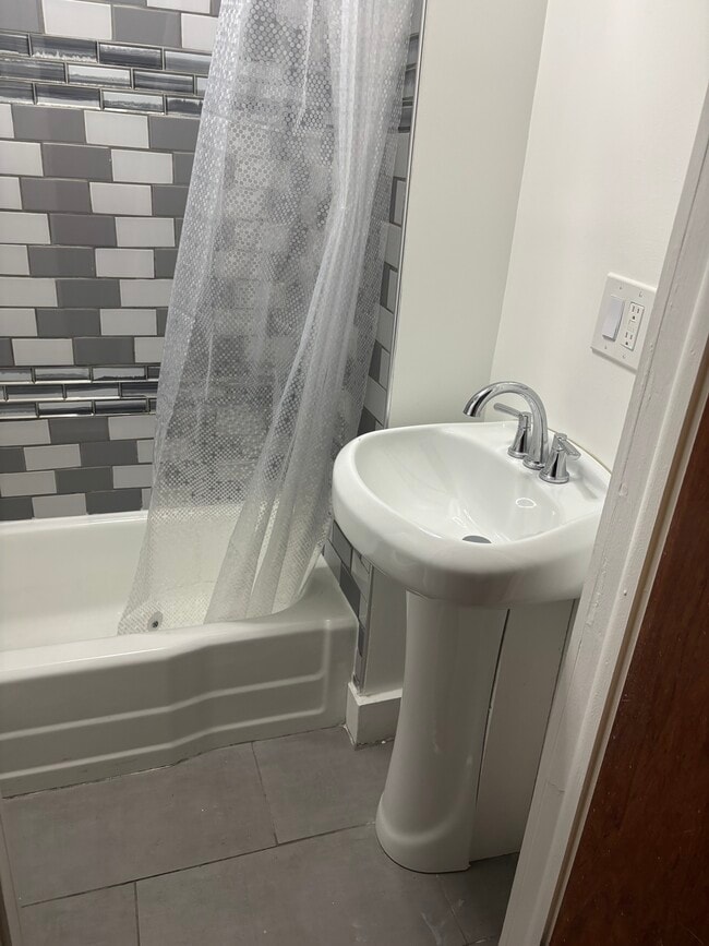 Bathroom - 84 Western Ave