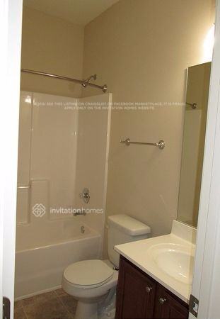 Foto del edificio - 6872 Grand Hickory Dr