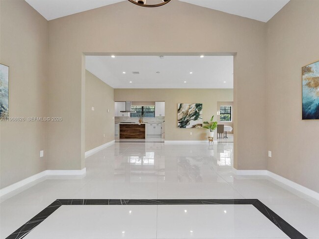 Foto del edificio - 1500 Biarritz Dr