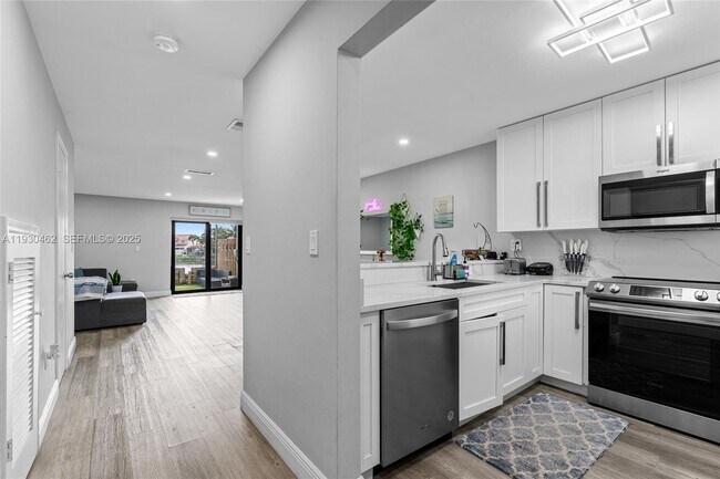 Foto del edificio - 13408 SW 62nd St