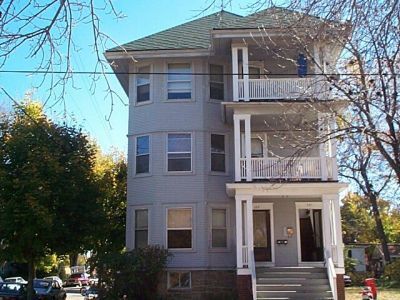 Primary Photo - 753 E Johnson St