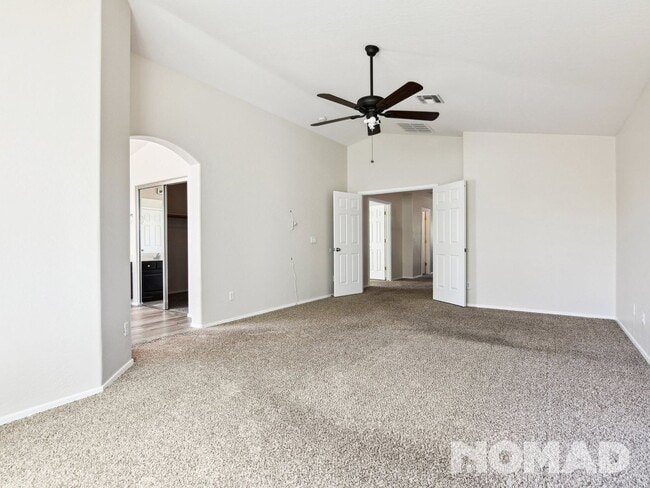 Building Photo - 6041 N Pajaro Ln