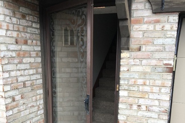 Puerta principal - 153 Palomino Dr