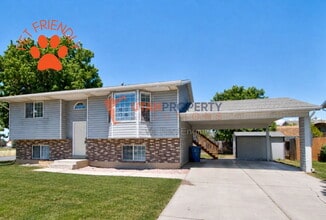 Building Photo - 496 W 330 S