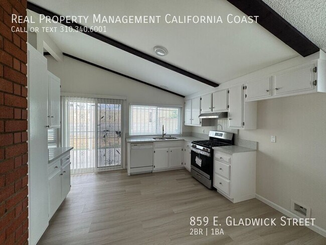 Foto del edificio - 859 E Gladwick St