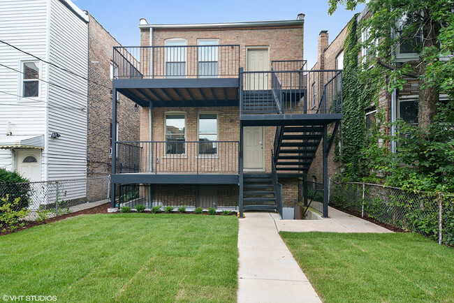 Building Photo - 2307 N Springfield Ave
