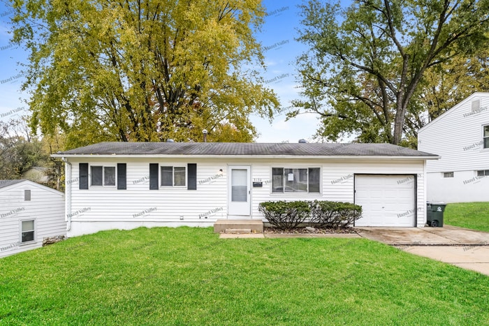 Primary Photo - 5130 Auriesville Ln