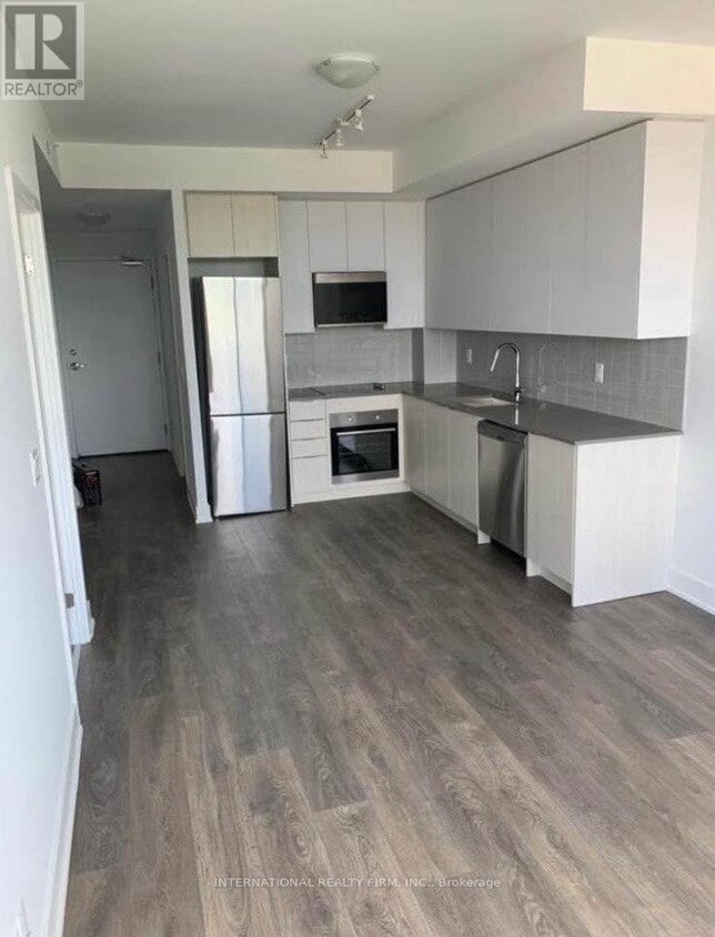 Building Photo - 297 Oak Walk Dr