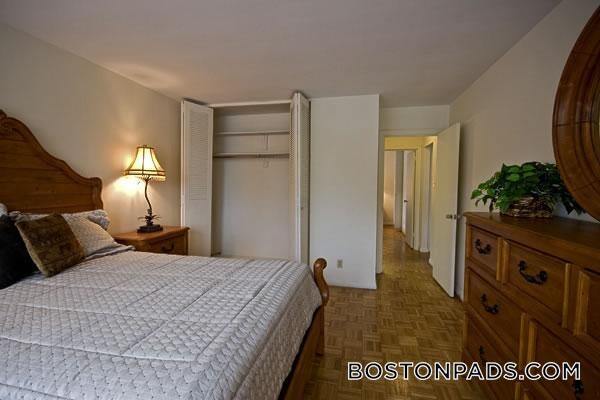 Foto del edificio - 1455 Commonwealth Ave
