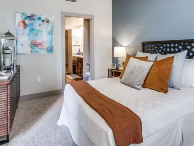 Building Photo - 21077 Kingsland Blvd