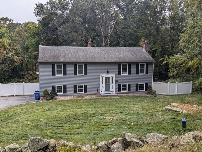 Building Photo - 38 Inchcliffe Dr
