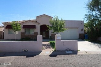 Building Photo - 6823 N 14th St
