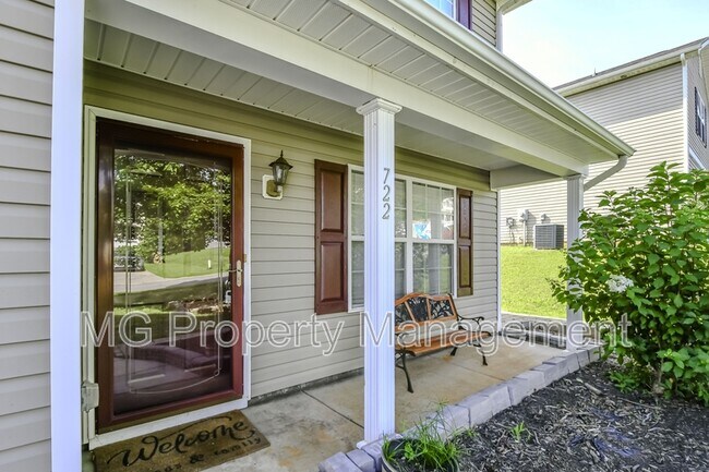 Foto del edificio - 722 Overlook Rd